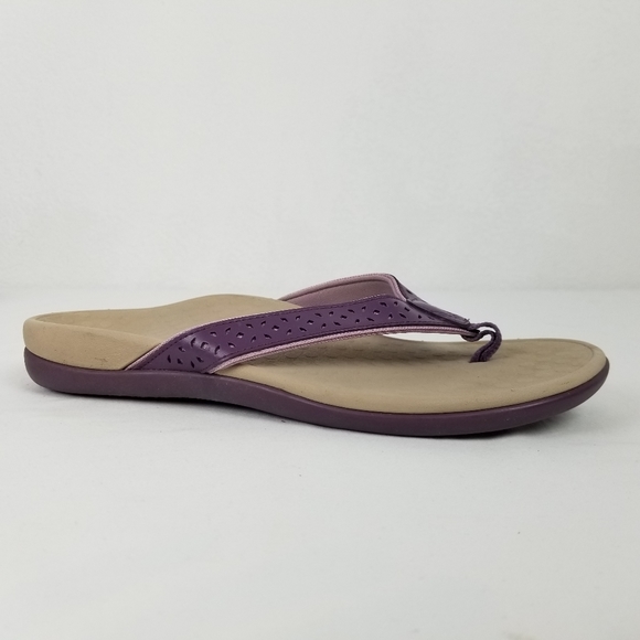 purple vionic sandals